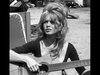 Brigitte Bardot - Ne Me Laisse Pas L'aimer Descarga gratuita de tonos de llamada