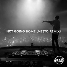 Not Going Home Descargar gratis