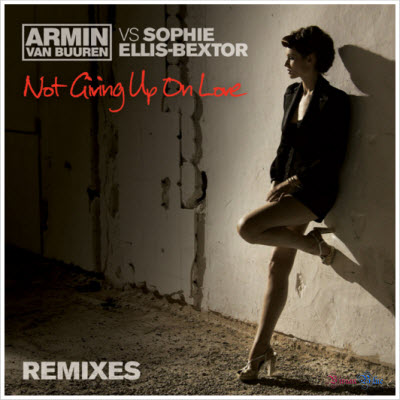 Not Giving Up On Love (Radio Edit) Descargar gratis