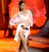 Rihanna - Fresh Off The Runway Descarga gratuita de tonos de llamada