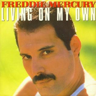 Living On My Own (Album Version) Descargar gratis